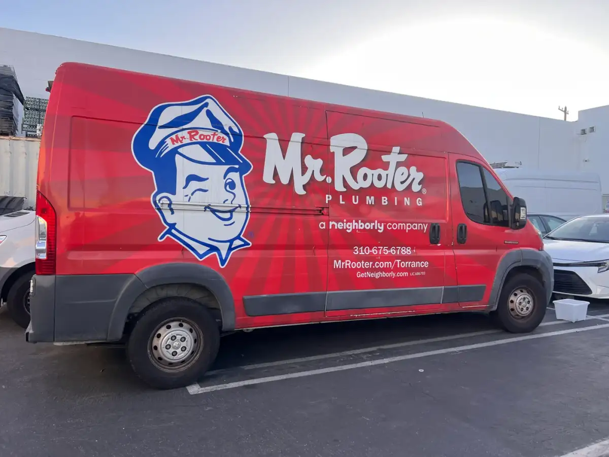 Mr. Rooter Plumbing van in Torrance CA